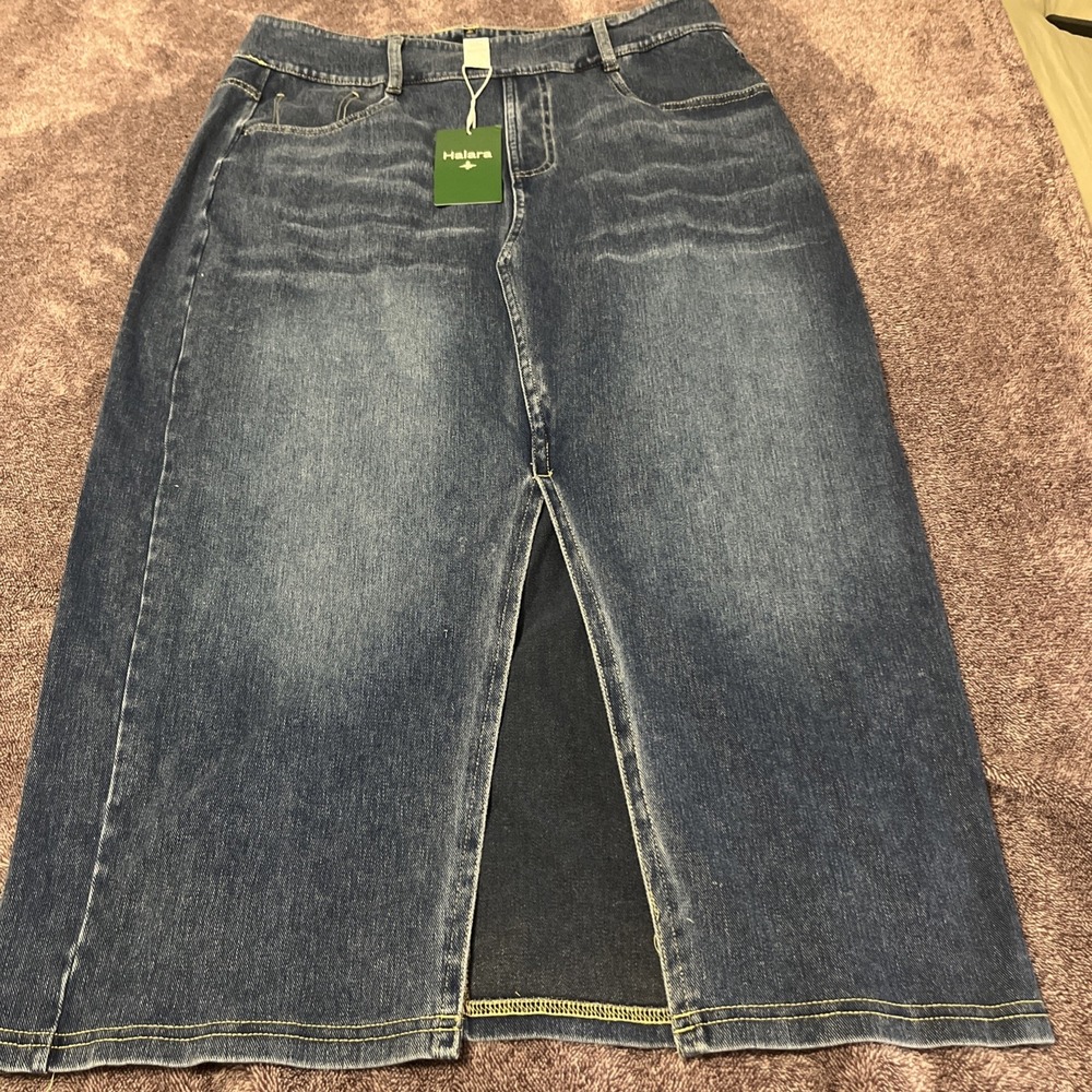 Halara Denim Skirt Womens Size Large Reg Blue Wash Stretch Front Slit NEW